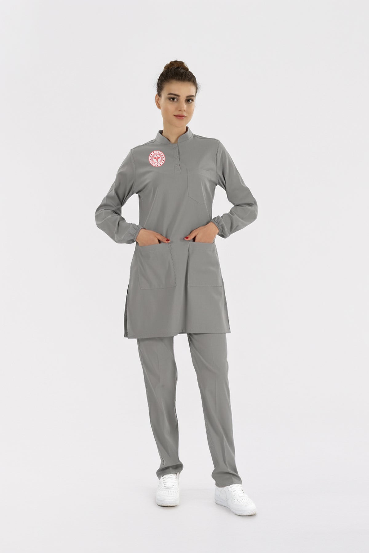 Tesettür Teknik Hizmetler Forması Scrubs Likralı Takım Sağlık Bakanlığı Logolu-Neutral Gray