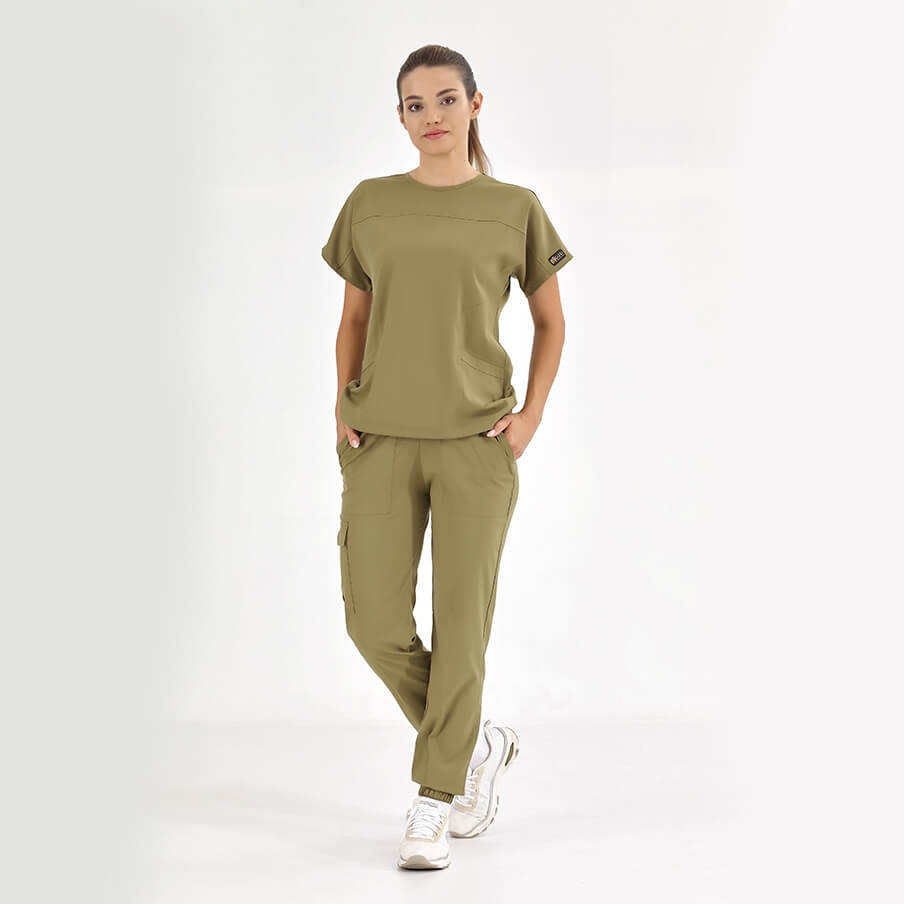 Haki Basic Scrubs Takım Lüks Likralı Kumaş