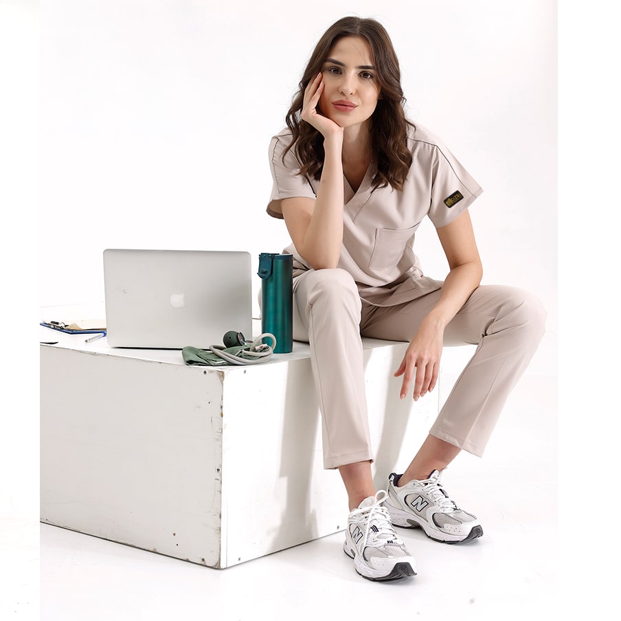 Krem Dr. Greys Scrubs Takım Lüks Likralı Kumaş