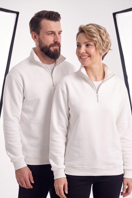 Beyaz Dik Yaka Yarım Fermuarlı İş Sweatshirt 3 İplik