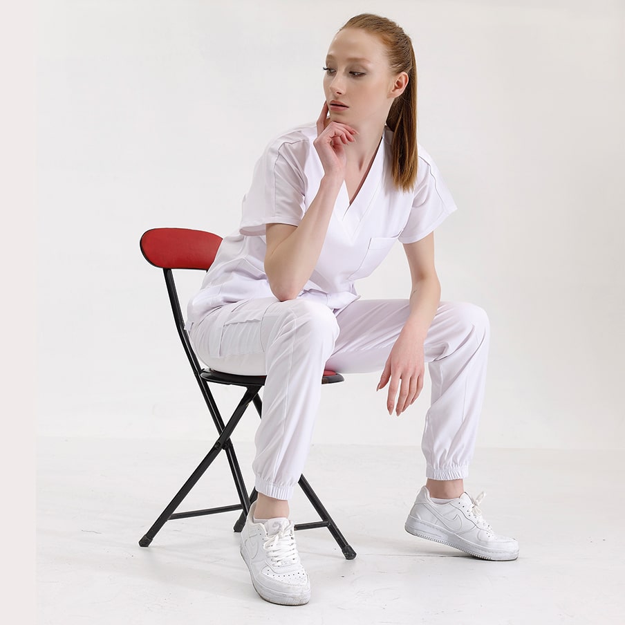 Beyaz Jogger  Scrubs Takım Lüks Likralı Kumaş