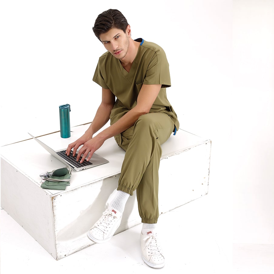 Haki Jogger  Scrubs Takım Lüks Likralı Kumaş